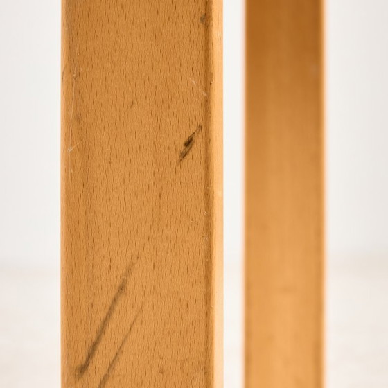 Image 1 of Stapelbarer Buchenholzstuhl