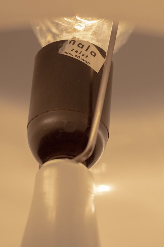 Lampe Champignon Dutch Design – Hala Zeist – Plastique (photo 8 of 16)