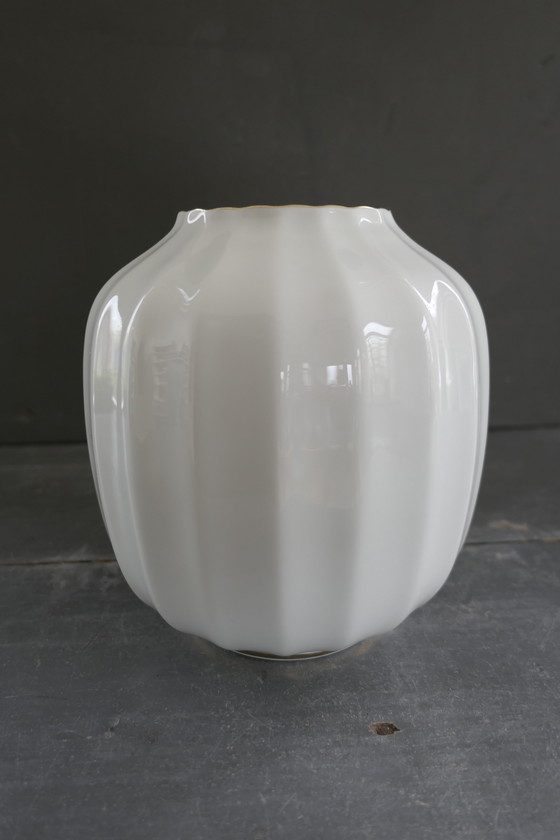 Image 1 of Vintage Wunsiedel Bavaria Porcelain Vaas