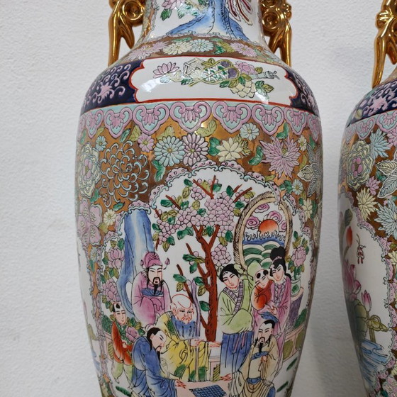 Set Large Vintage Oriental Vases Baluster Vases, Canton Porcelain (photo 9 of 17)