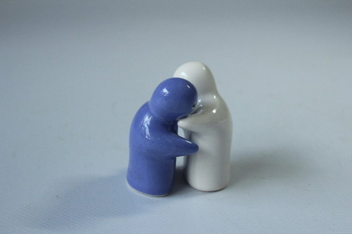 Design Salz und Pfefferstreuer Hugging Ghosts aus Keramik