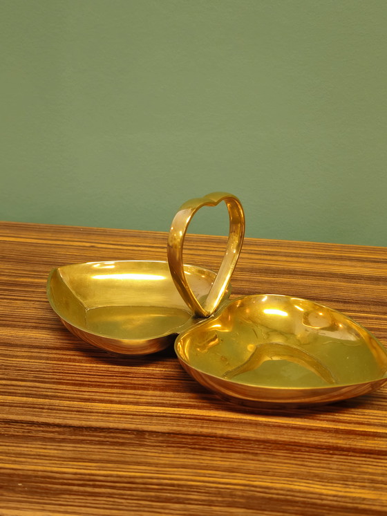 Image 1 of Plateau à bijoux vintage en laiton avec bol en forme de coeur