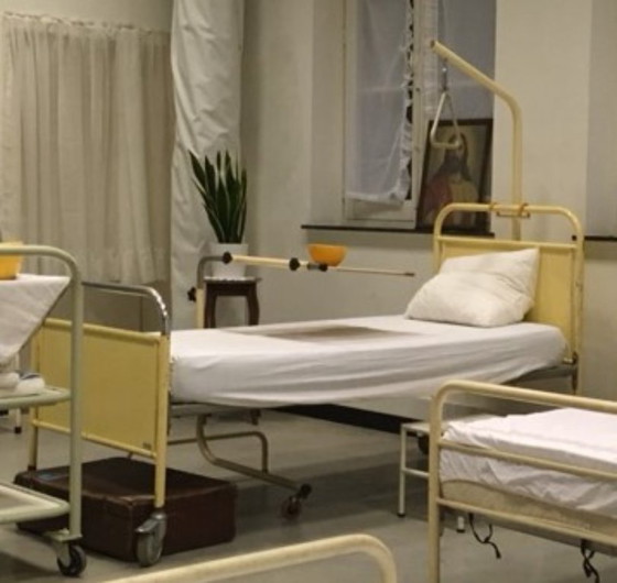 Image 1 of Krankenhausbett aus den 1950er- bis frühen 1960er-Jahren