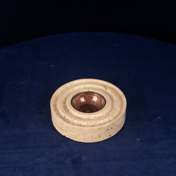 Italiaanse ronde asbak van travertin en koperkleurig metaal, 1970 – Tafelaccessoires, Italian Design (photo 10 of 18)