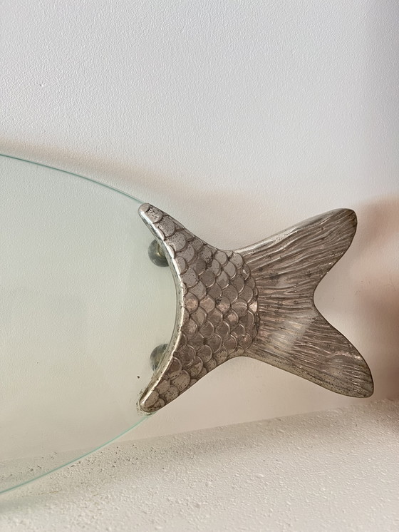 Image 1 of Piatto da portata in vetro placcato argento vintage a forma di pesce