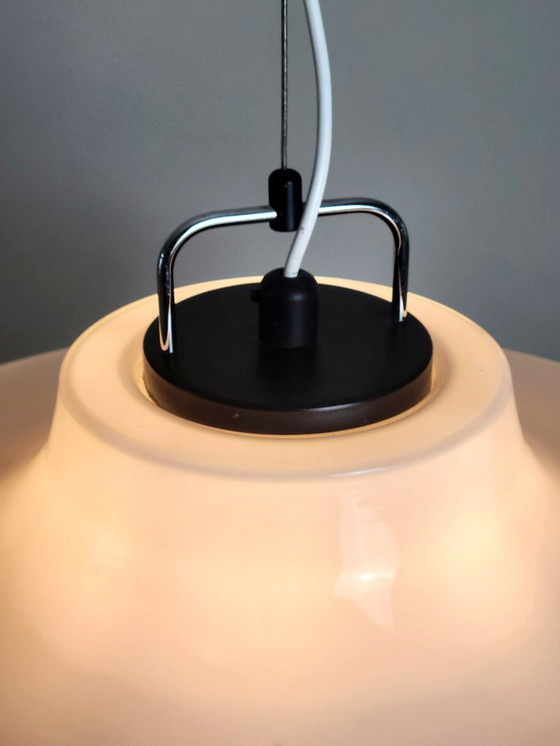 Image 1 of Suspension UFO Cirrus XL en verre opalin par Peill & Putzler