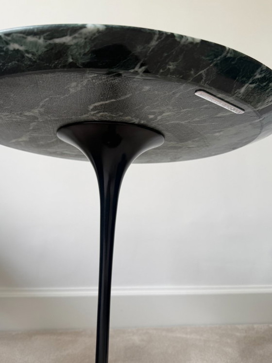 Image 1 of Knoll Saarinen table ronde marbre verdi alpi