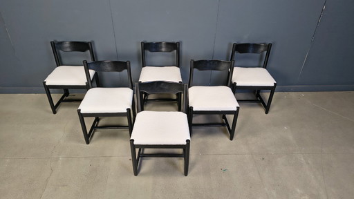 Vintage zwarte houten eetkamerstoelen, jaren 70