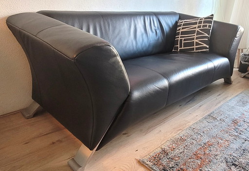Deux places Rolf Benz en cuir noir