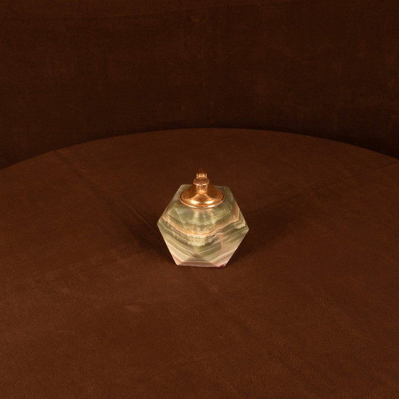 Accendino da tavolo italiano geometrico in onice verde e ottone, 1970 – Oggetti decorativi, Brass (photo 2 of 14)