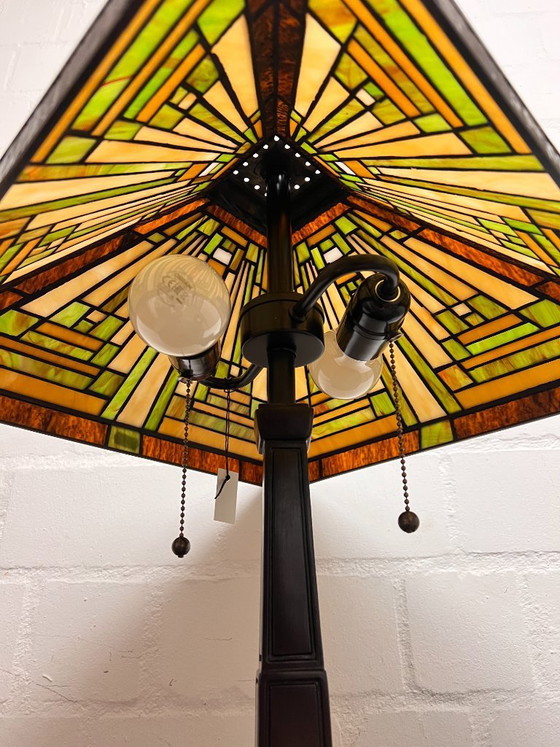 Image 1 of Large Tiffany Style Pyramid Art Deco Table Lamp, Library Lamp