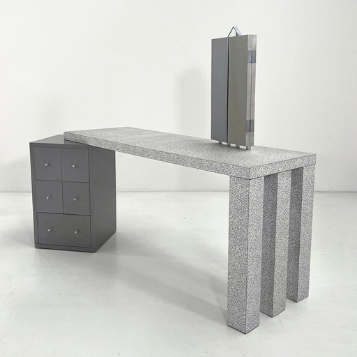 Dione kaptafel/bureau van Antonia Astori voor Driade, jaren 80.
