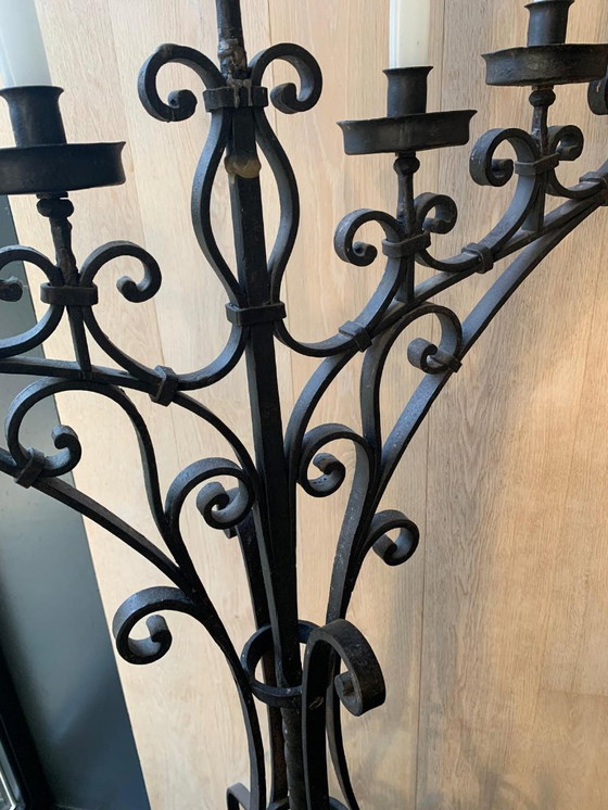 Image 1 of candelabro