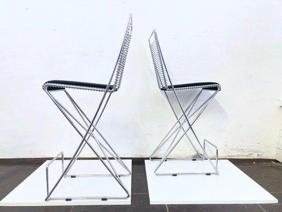 Image 1 of 2 barkrukken, model Kreuzschwinger, ontworpen door Till Behrens voor Schlubach, jaren 80.