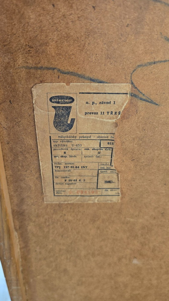 Image 1 of Buffet de Jiri Jiroutek