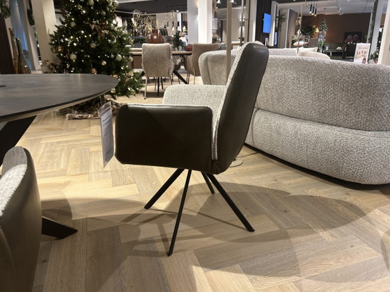 Hanna - Danillo eetkamerstoel met arm set van 4 – H.E. Design, Eetkamerstoelen, Leather, Plastic (photo 4 of 6)