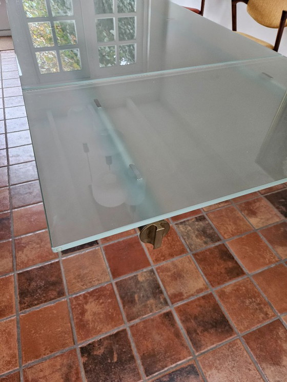 Image 1 of Ausziehbarer Esstisch aus Glas im italienischen Design