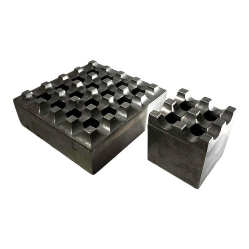 Cendriers brutalistes en aluminium moulé de Ljungberg & Backstrum, 1970, Lot de 2