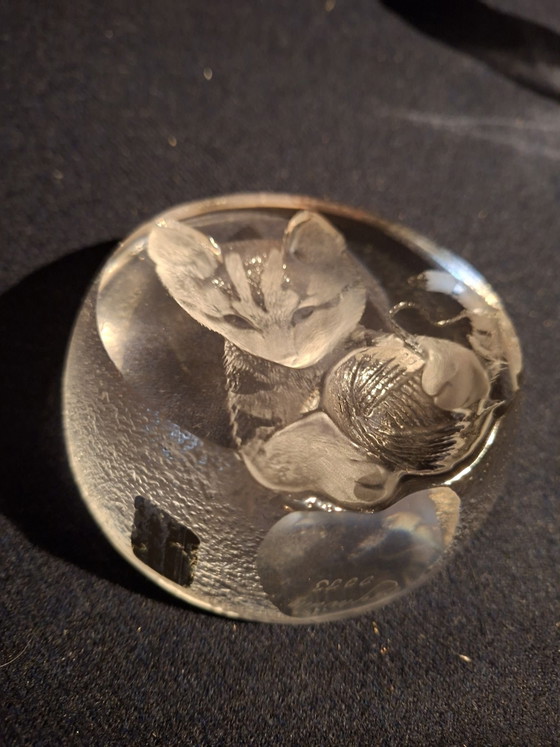 Mats Jonasson Kristall Briefbeschwerer, Dekorative Objekte, Glas, Transparent (Foto 4 von 5)