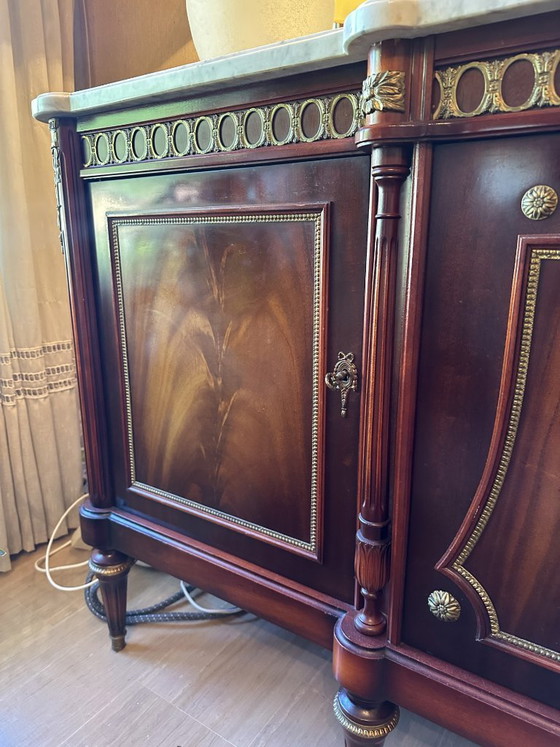 Credenza (enfilade) in stile Luigi XVI, Credenze con vetrina, Legno, Marmo, Multicolore (foto 2 di 8)