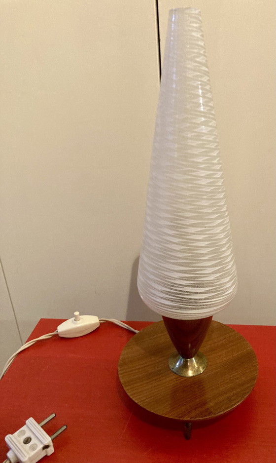 Image 1 of Lampada treppiede vintage scandinava in vetro e legno