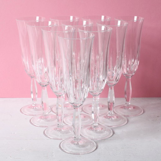 Set van 10 vintage kristallen champagneglazen, transparant Italiaans glaswerk / jaren 80 – glazen karaffen, Crystal