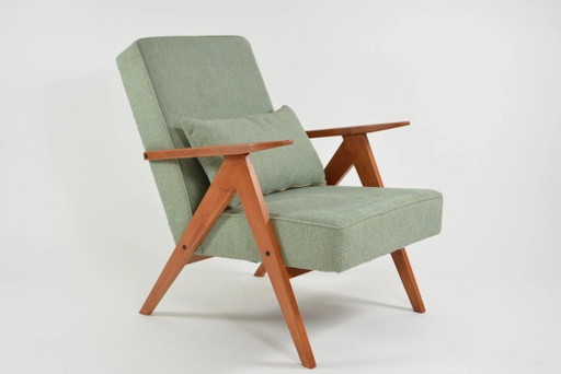 KOMPAS armchairs in light green mottled finish