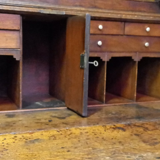 Image 1 of Engelse Top secretaire ca. 1770