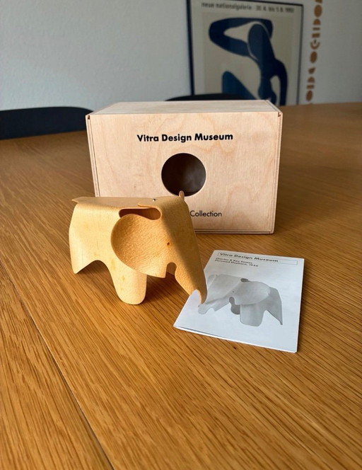 Elefante de madera contrachapada natural de Vitra Miniatures – decoratieve objecten, Wood