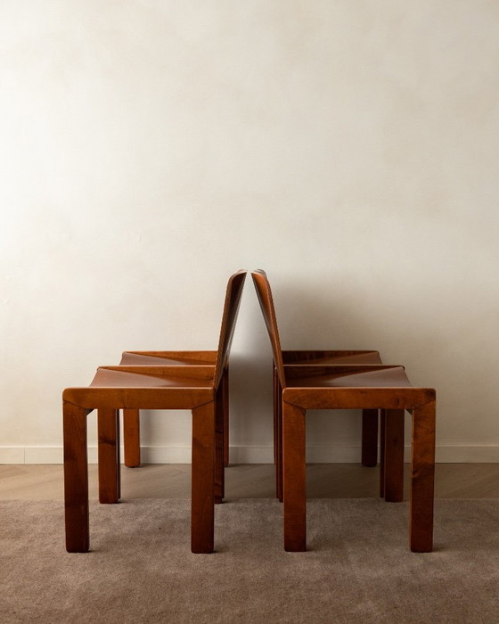 Sillas de comedor italianas de contrachapado, atribuidas a Molteni, años 70, juego de 4 – Molteni&C, Wood (photo 3 of 24)
