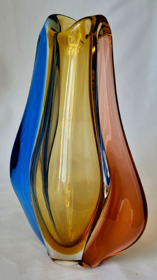 Vaso in vetro artistico Mid-Century "Romana" Hana Machovská 1961 per Mstišov 10 in / 25 cm