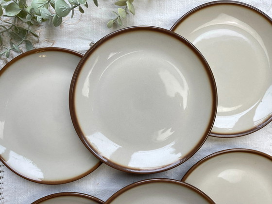 6 Small vintage beige brown earthenware plates – Crockery, Rustic (photo 2 of 7)