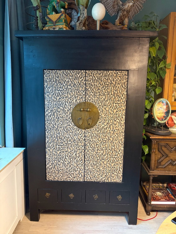 Large Storage cabinet – Wood (photo 5 of 5)