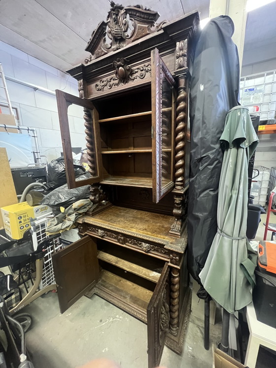 Image 1 of Antieke 19e eeuwse jachtkast/servieskast