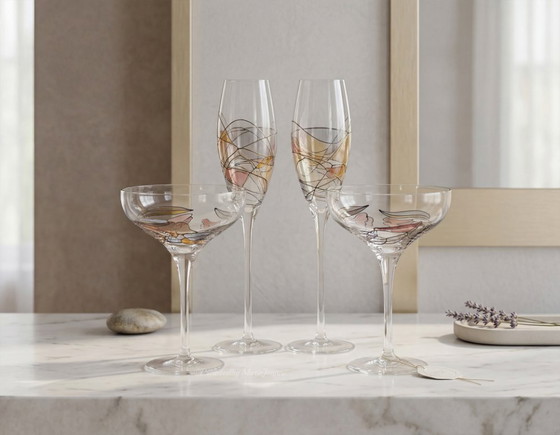 Image 1 of 4 calici da champagne Paul Nagel Germany, soffiati a mano, dipinti a mano e con decorazioni dorate.
