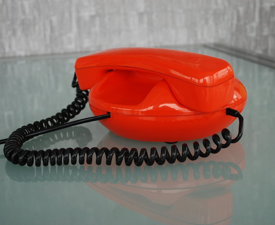 Image 1 of Téléphone de l'ère spatiale atomique