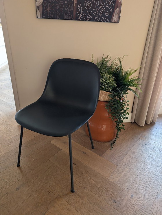 Image 1 of Juego de 6 sillas de comedor Muuto Fiber