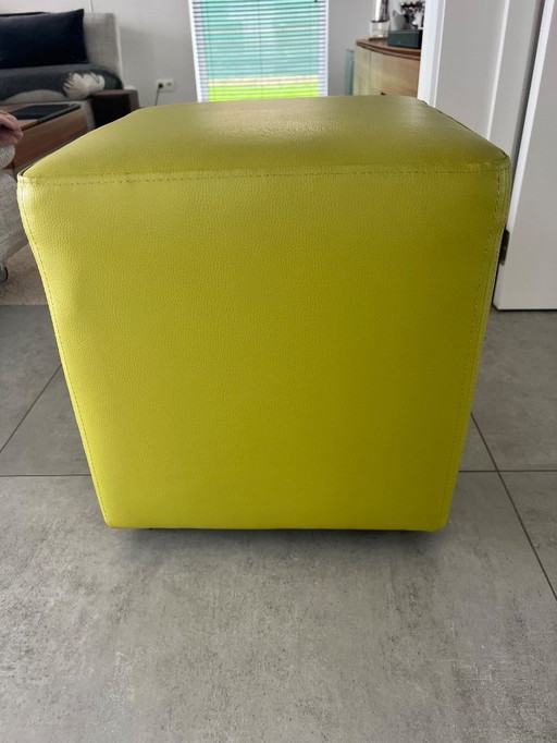 Lederfußhocker auf Rädern - Pick-up wingene