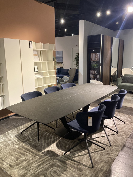 Image 1 of Boconcept - Extendable dining table Alicante