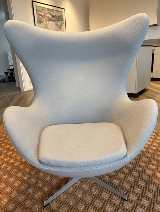 Image 1 of Chaise Oeuf Fritz Hansen par Arne Jacobsen