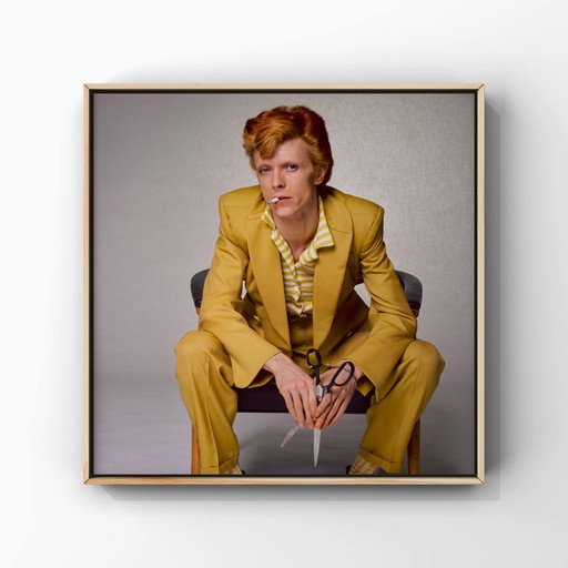 1x David Bowie con traje de Freddie Burretti, Los Ángeles, 1974