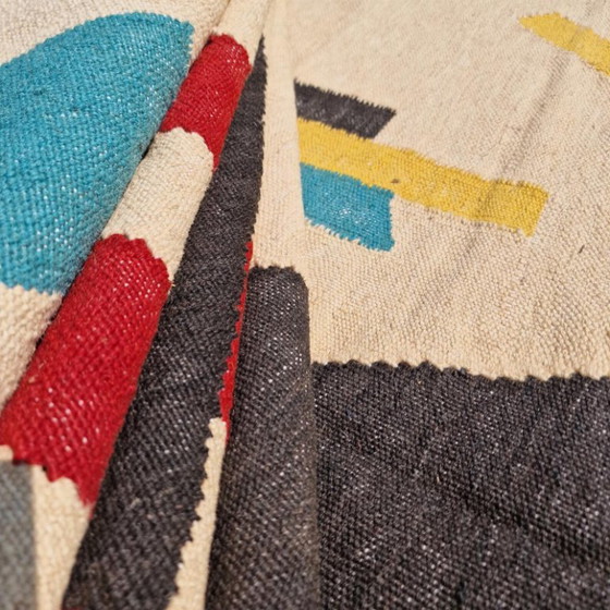 Tapiz tejido a mano de composición cubista de Nina Kogan, 1942 | Pieza única | 167 × 256 cm (66 × 101 (photo 8 of 9)
