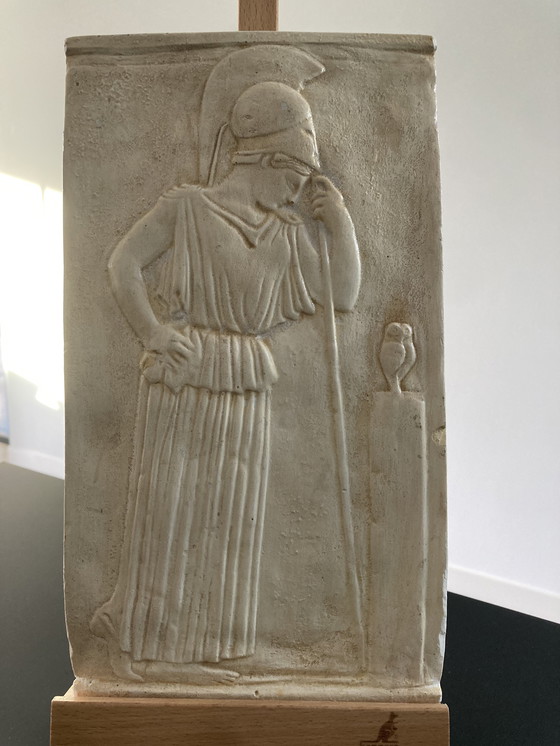 Image 1 of Bas-relief d'Athéna Minerve en deuil, copie en plâtre des années 1950
