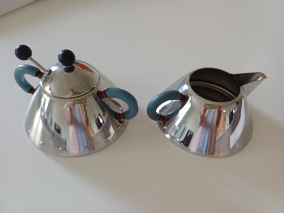 Suiker en melkkannetje van het merk Alessi(design Michael Graves), Servies, Gepolijst staal, Zilver (foto 3 van 5)