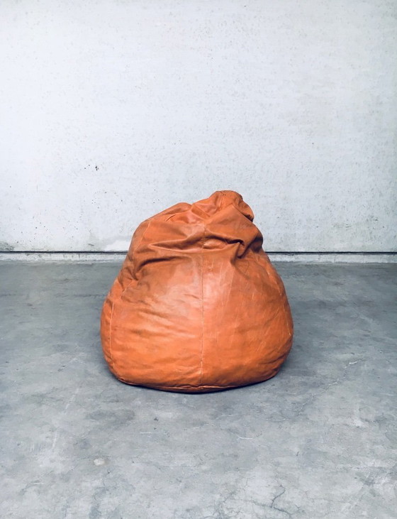 Image 1 of Pouf in pelle patchwork dal design vintage, Italia anni '70