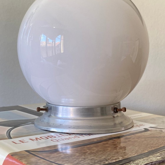 Image 1 of Plafonnier ou applique globe verre opaline blanc 15 cm rosace de fixation en aluminium 