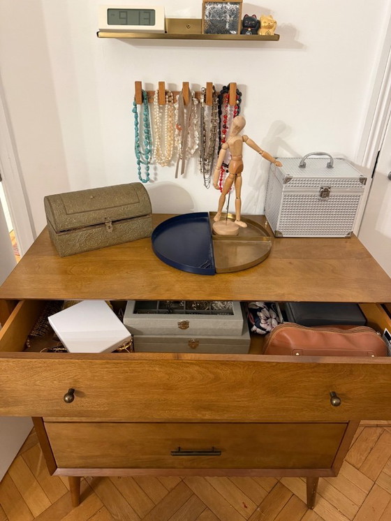 Image 1 of Cassettiera in legno massello di metà secolo con 3 cassetti - Condizioni eccellenti