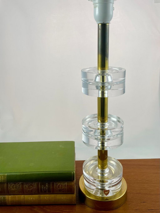 Carl Fagerlund for Orrefors – 6-Ring Crystal & Brass Table Lamp – Swedish Mid-Century Lighting