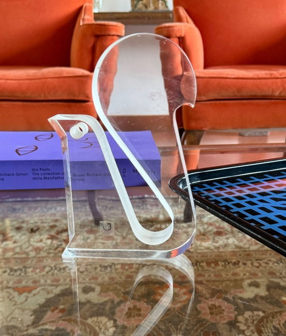 Image 1 of Silvio Russo, sculpture écureuil en lucite, Guzzini Italie années 1970