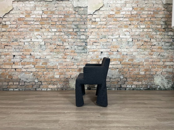 Image 1 of 2x Moooi VIP Chair grigio scuro